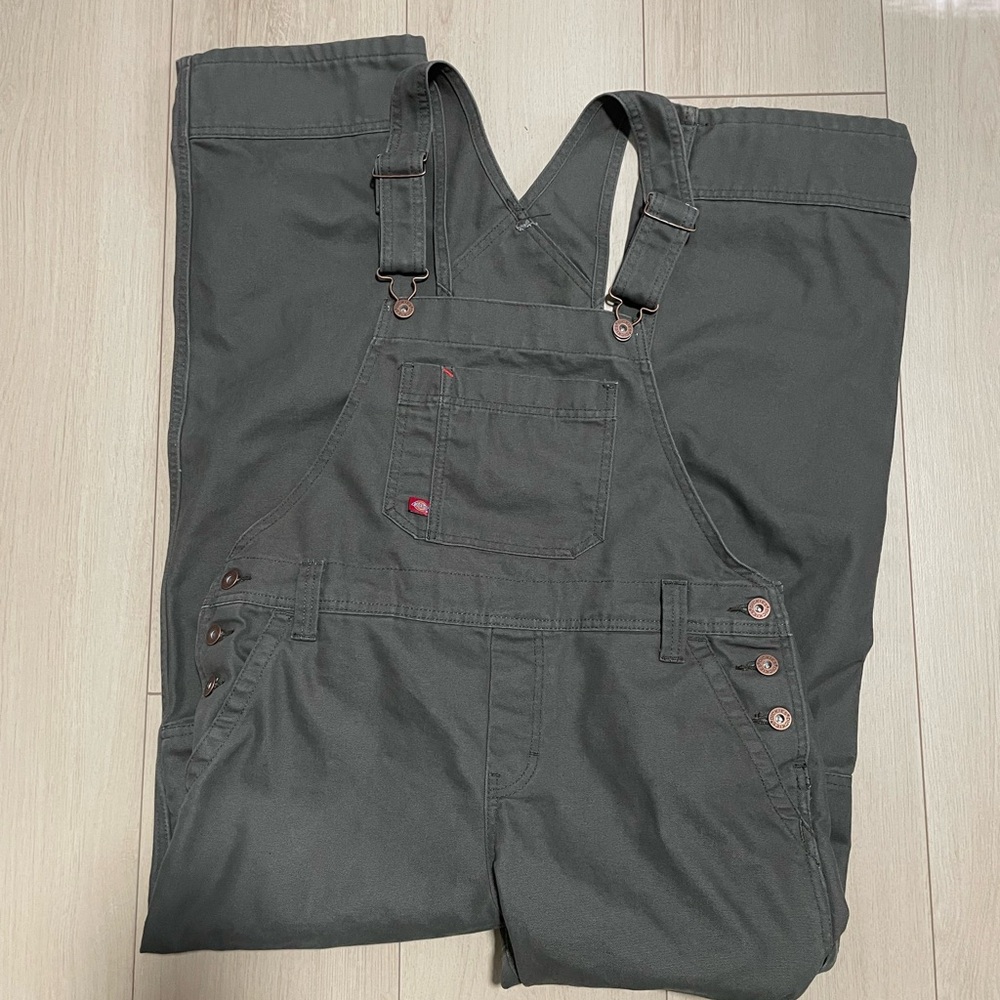 Dickies Women’s Overalls Olive green